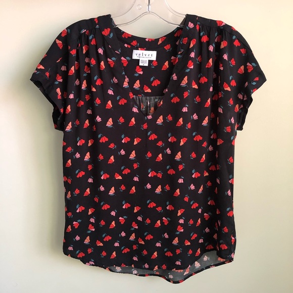 VELVET by Graham & Spencer Navy Print Top Small - Picture 3 of 11